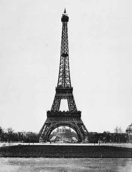 Construction_tower_eiffel